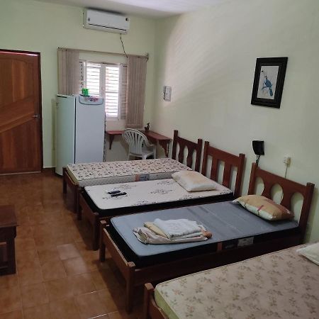 Hotel Pesqueiro Anzol De Ouro Ladário Esterno foto